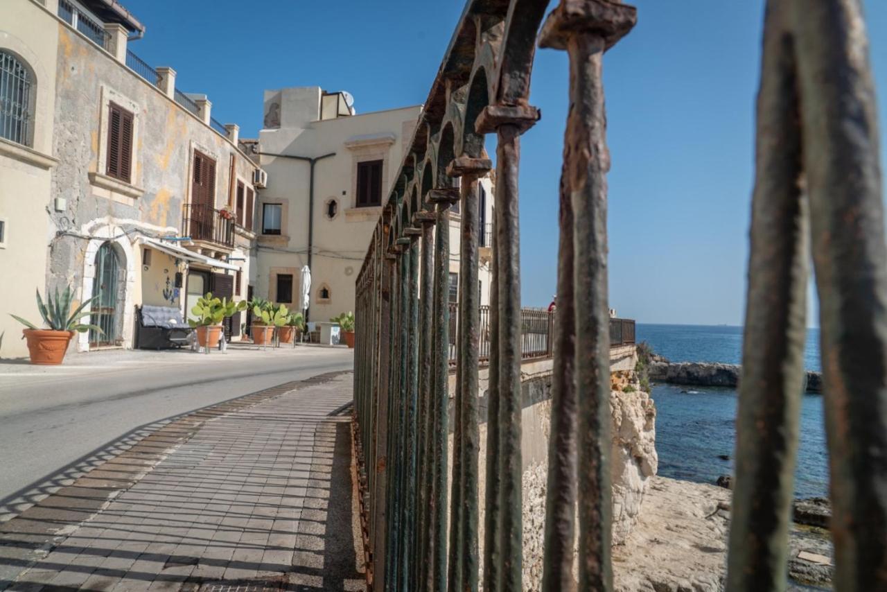 Suite Ortigia Vista Mare Syracuse ภายนอก รูปภาพ