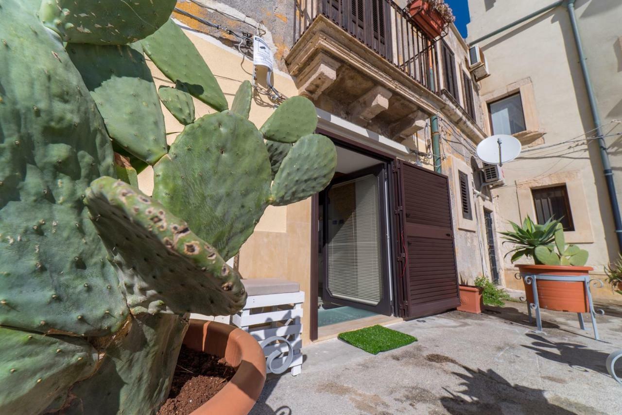 Suite Ortigia Vista Mare Syracuse ภายนอก รูปภาพ