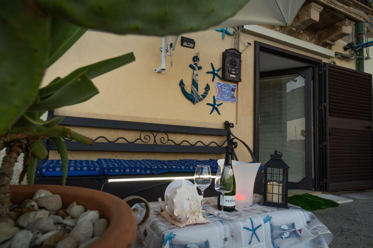 Suite Ortigia Vista Mare Syracuse ภายนอก รูปภาพ
